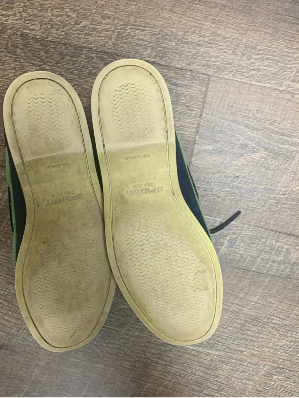 Sperry women’s boat